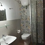 Tra Cielo E Mare *